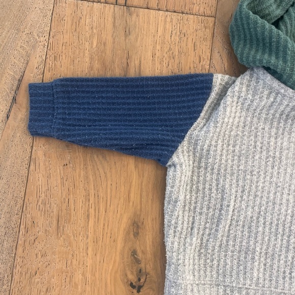 Disney 101 Dalmatians sweatshirt hoodie 9 months Blue Gray Green Dog - Picture 7 of 8